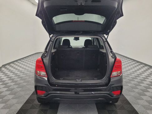 Used 2020 Chevrolet Trax LS w/ Tint and Cruise Package FWD image 29