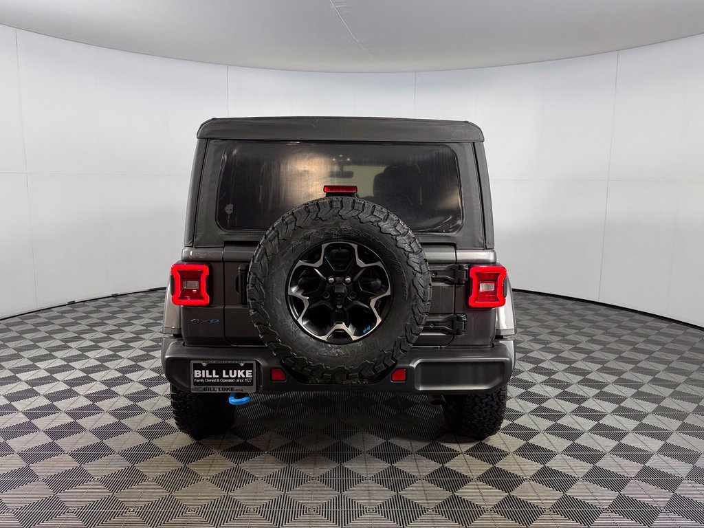 Used 2022 Jeep Wrangler Unlimited Rubicon 4xe AWD/4WD image 8