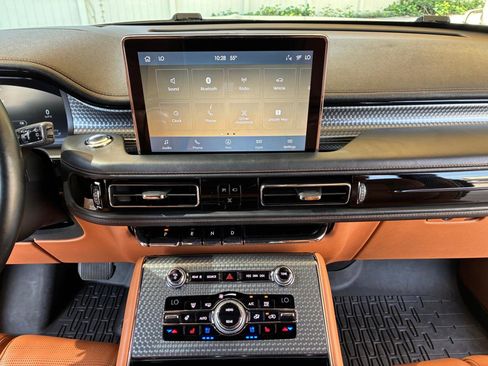 Used 2020 Lincoln Aviator Black Label w/ Dynamic Handling Package image 22