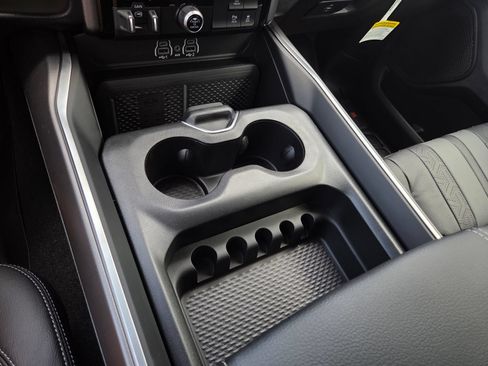 New 2026 RAM 1500 Big Horn AWD/4WD image 10