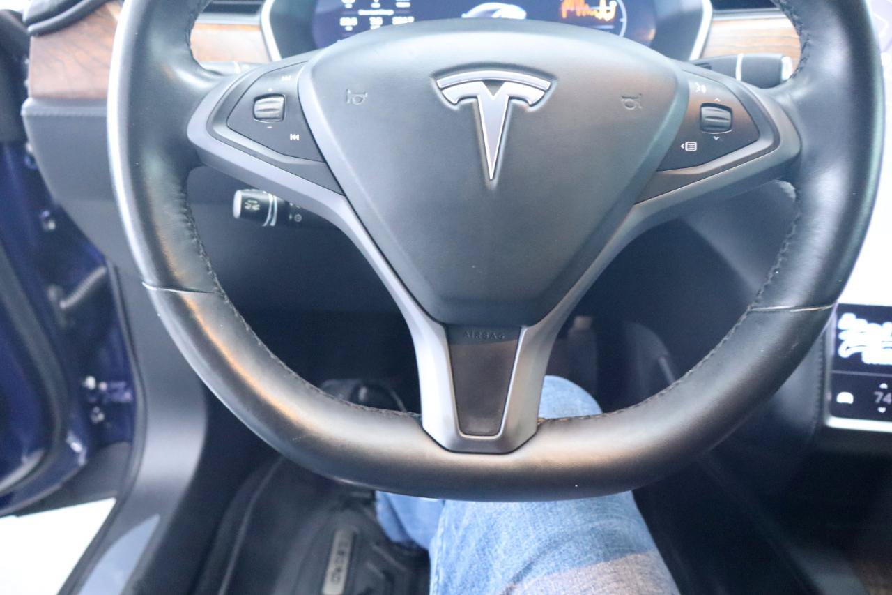 Used 2018 Tesla Model S 100D AWD/4WD image 26