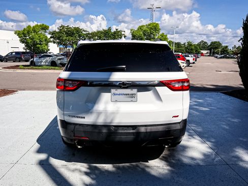 Used 2020 Chevrolet Traverse RS FWD image 10