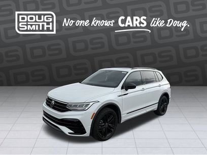 Used 2022 Volkswagen Tiguan SE R-Line