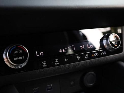 New 2026 Nissan Rogue SL AWD/4WD image 15