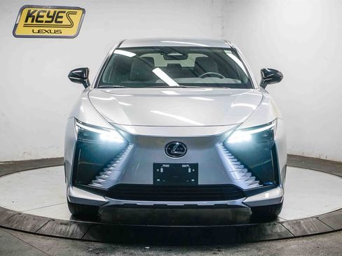 Used 2024 Lexus RZ 300e Premium w/ Accessory Package (Z1) image 6