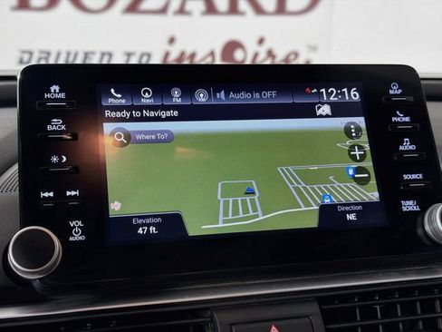 Used 2018 Honda Accord Touring image 16
