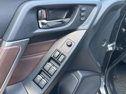 Used 2017 Subaru Forester 2.5i Touring image 17