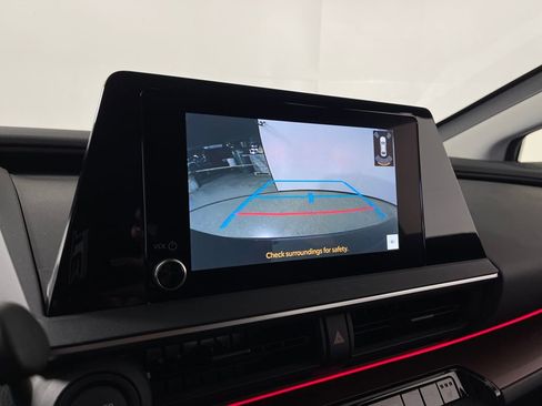 Certified 2026 Toyota Prius Plug-In Hybrid image 21