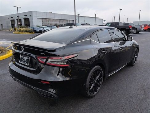 Used 2023 Nissan Maxima SR w/ Sport Mat Group image 7