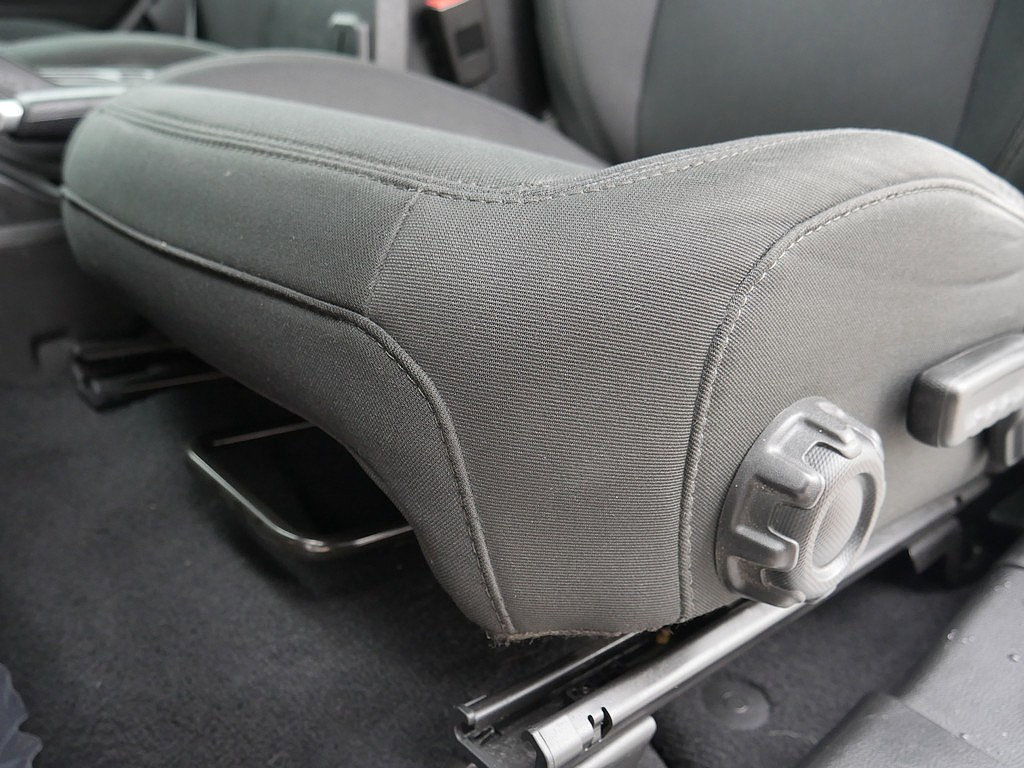 Used 2018 Jeep Wrangler Unlimited Sport AWD/4WD image 12