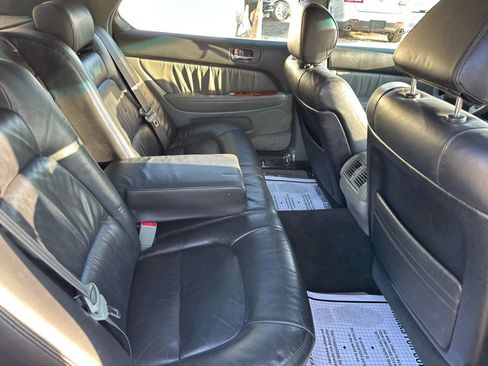 Used 1998 Lexus LS 400 RWD image 12