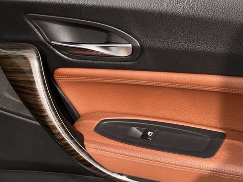 Used 2017 BMW 230i Convertible image 29