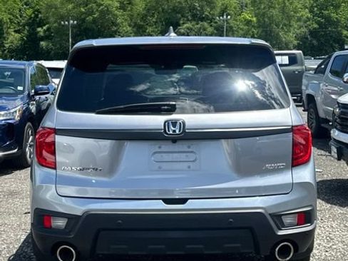 Used 2023 Honda Passport EX-L image 4