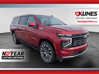 Used 2025 Chevrolet Suburban High Country AWD/4WD video 1