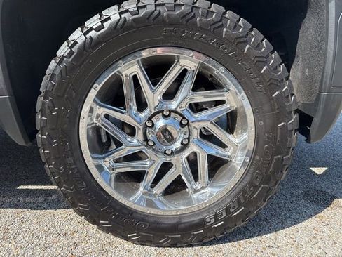 Used 2022 GMC Sierra 1500 SLT w/ SLT Premium Plus Package AWD/4WD image 46