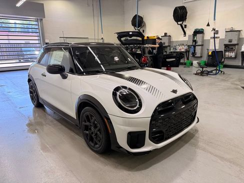 New 2026 MINI Cooper S FWD image 9