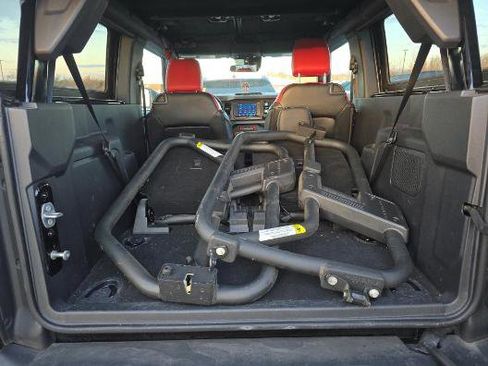 Used 2023 Ford Bronco Big Bend w/ Sasquatch Package image 5