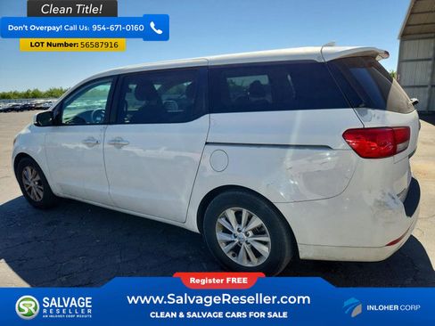 Used 2017 Kia Sedona LX FWD image 3