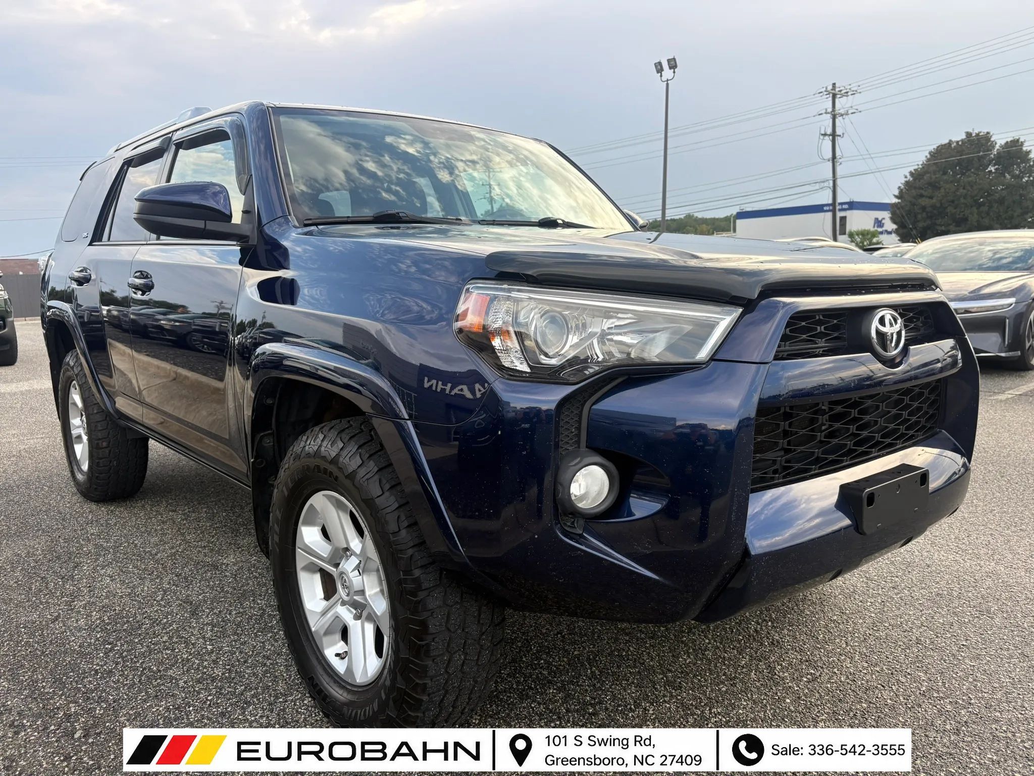 Used 2015 Toyota 4Runner SR5 AWD/4WD image 23
