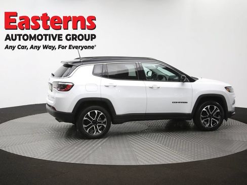 Used 2022 Jeep Compass Limited w/ Sun and Sound Group AWD/4WD image 43