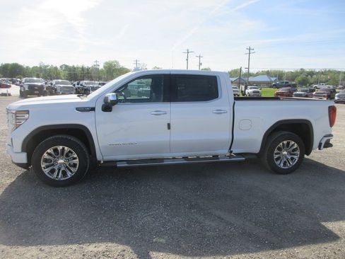New 2026 GMC Sierra 1500 Denali AWD/4WD image 9