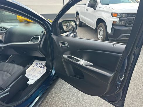 Used 2013 Dodge Journey SXT FWD image 14