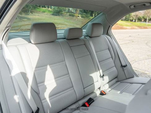 Used 2010 Mercedes-Benz E 63 AMG Sedan image 41