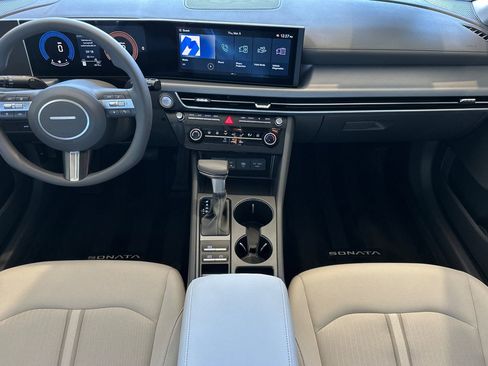 Used 2026 Hyundai Sonata SE image 16