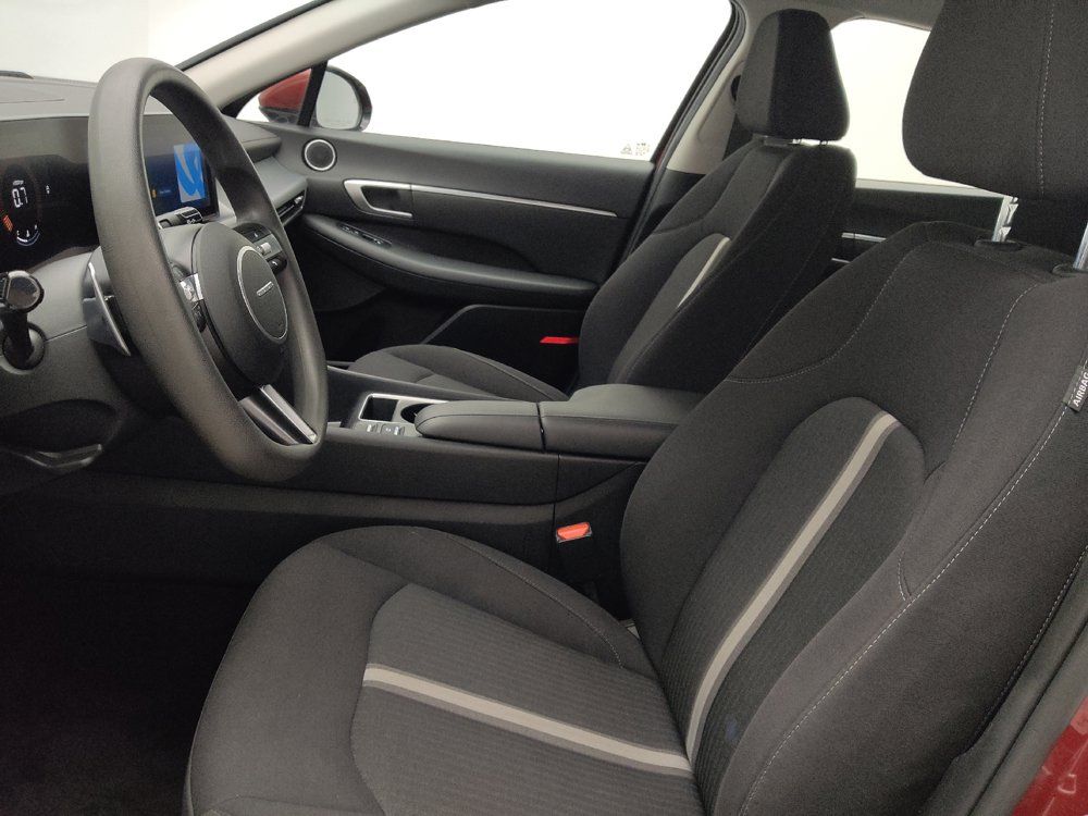 Used 2024 Hyundai Sonata SEL FWD image 17