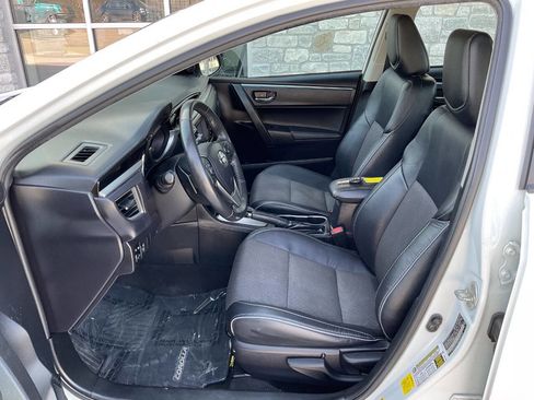 Used 2016 Toyota Corolla S image 13