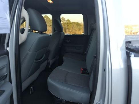 Used 2016 RAM 1500 Big Horn image 16