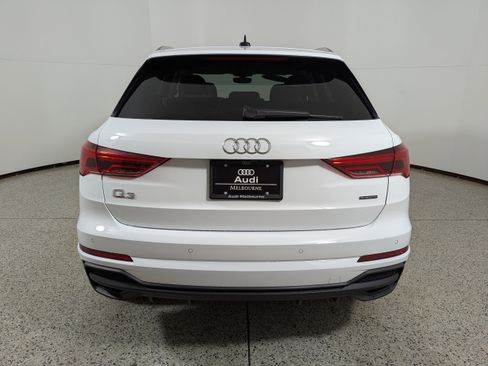 Certified 2025 Audi Q3 2.0T Premium Plus w/ Premium Plus Package image 6