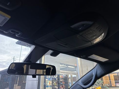 Used 2018 Chrysler Pacifica Touring Plus w/ S Appearance Package image 39