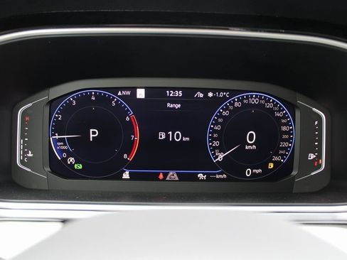 New 2026 Volkswagen Taos SEL AWD/4WD image 12