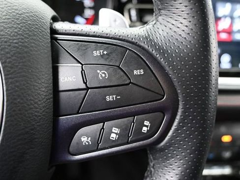 Used 2025 Dodge Durango R/T AWD/4WD image 6