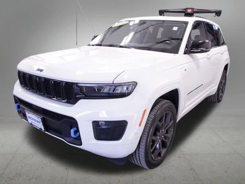 Used 2024 Jeep Grand Cherokee Limited 4xe image 1