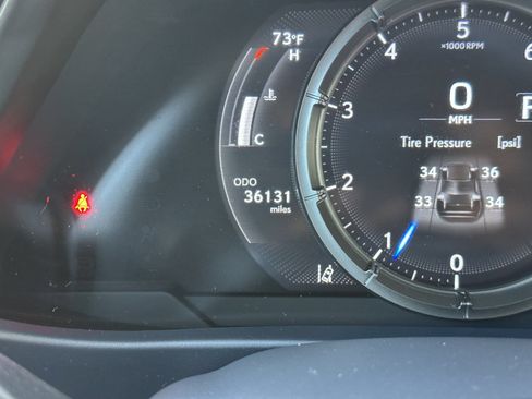 Used 2021 Lexus UX 200 F Sport w/ Accessory Package (Z2) FWD image 28