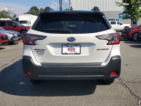 Certified 2024 Subaru Outback Onyx Edition AWD/4WD image 6