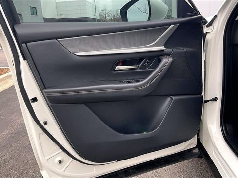 Certified 2024 MAZDA CX-90 Plug-In Hybrid w/ Premium Pkg image 23