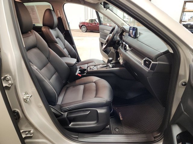 Certified 2025 MAZDA CX-5 AWD 2.5 S w/ Select Package image 30