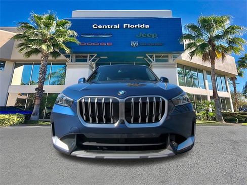 Used 2025 BMW X1 xDrive28i image 3