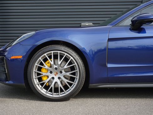 Used 2024 Porsche Panamera 4 AWD/4WD image 12