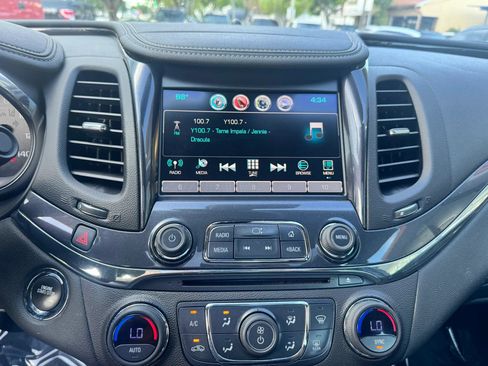 Used 2016 Chevrolet Impala LT w/ Leather Package FWD image 24
