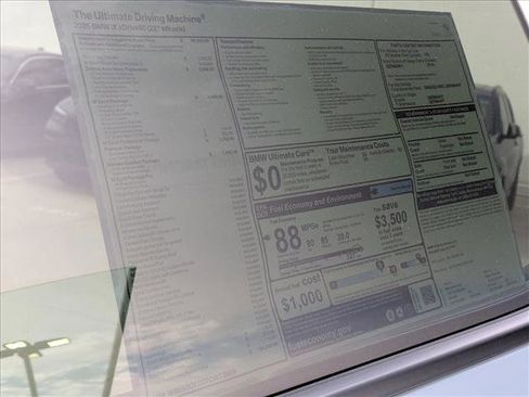 New 2026 BMW iX xDrive60 image 19