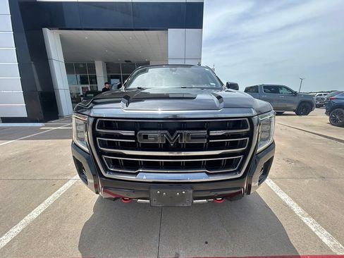 Used 2021 GMC Yukon AT4 w/ AT4 Premium Plus Package AWD/4WD image 5