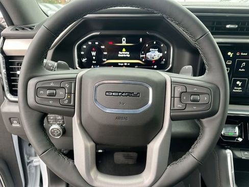 New 2026 GMC Sierra 1500 Denali w/ Technology Package image 14