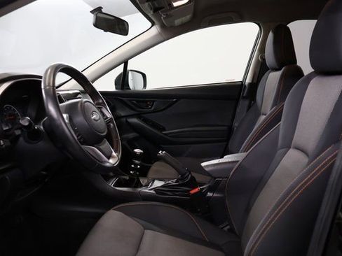 Used 2020 Subaru Crosstrek 2.0i Premium image 11