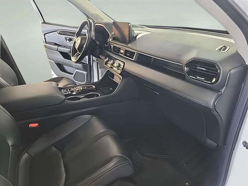Used 2024 Honda Pilot Touring image 35