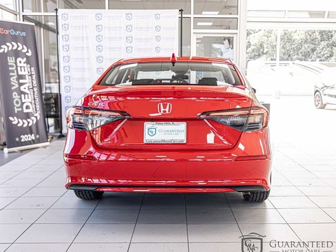 Used 2025 Honda Civic LX image 14