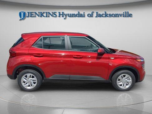 New 2026 Hyundai Venue SE image 10